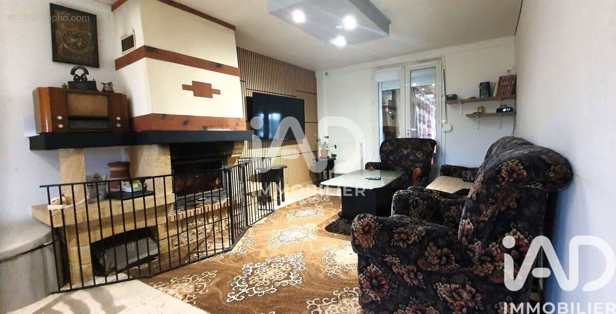 Maison 137 m² à La Vicogne  - photo 3