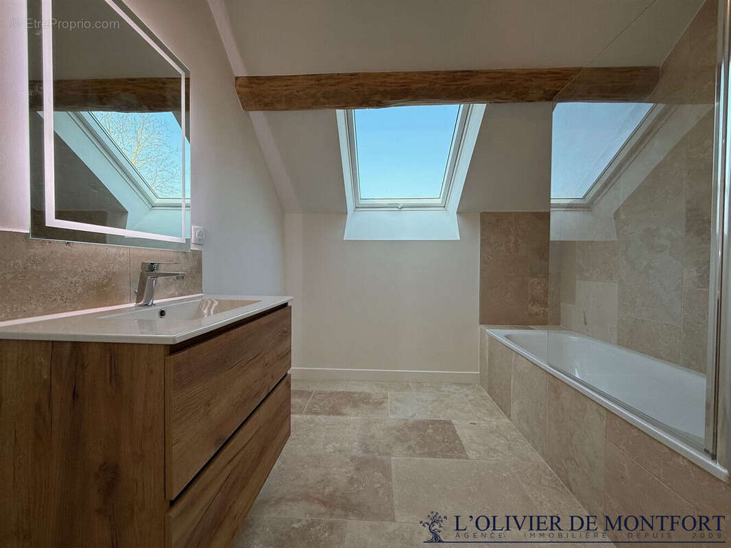 Maison à MONTFORT-L'AMAURY