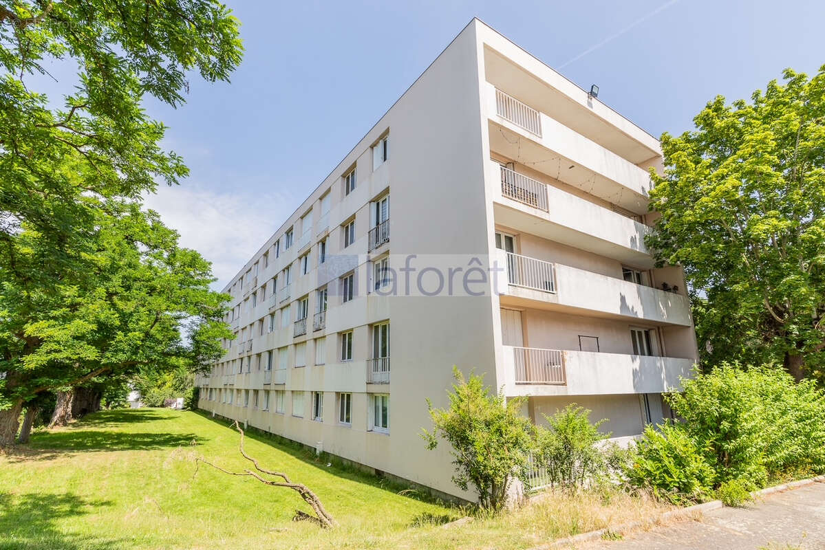 Appartement à LONGJUMEAU