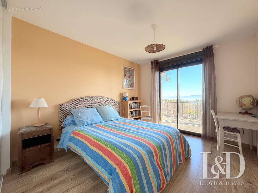 Maison à SAINT-PAUL-LE-JEUNE