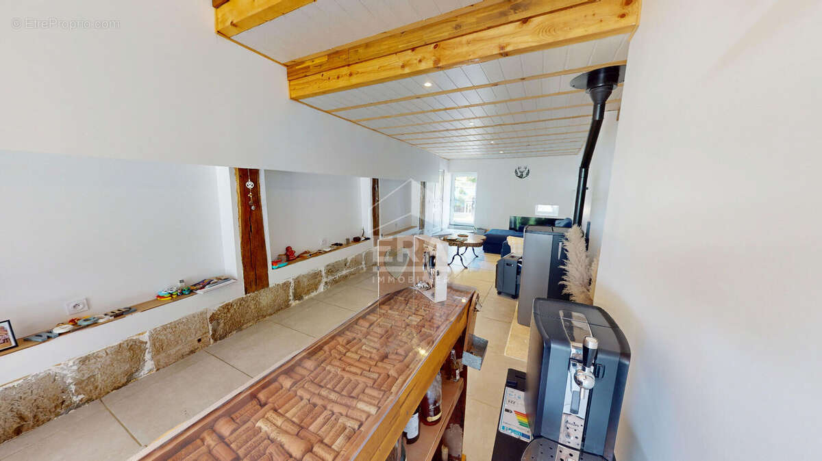 Maison à HOTONNES