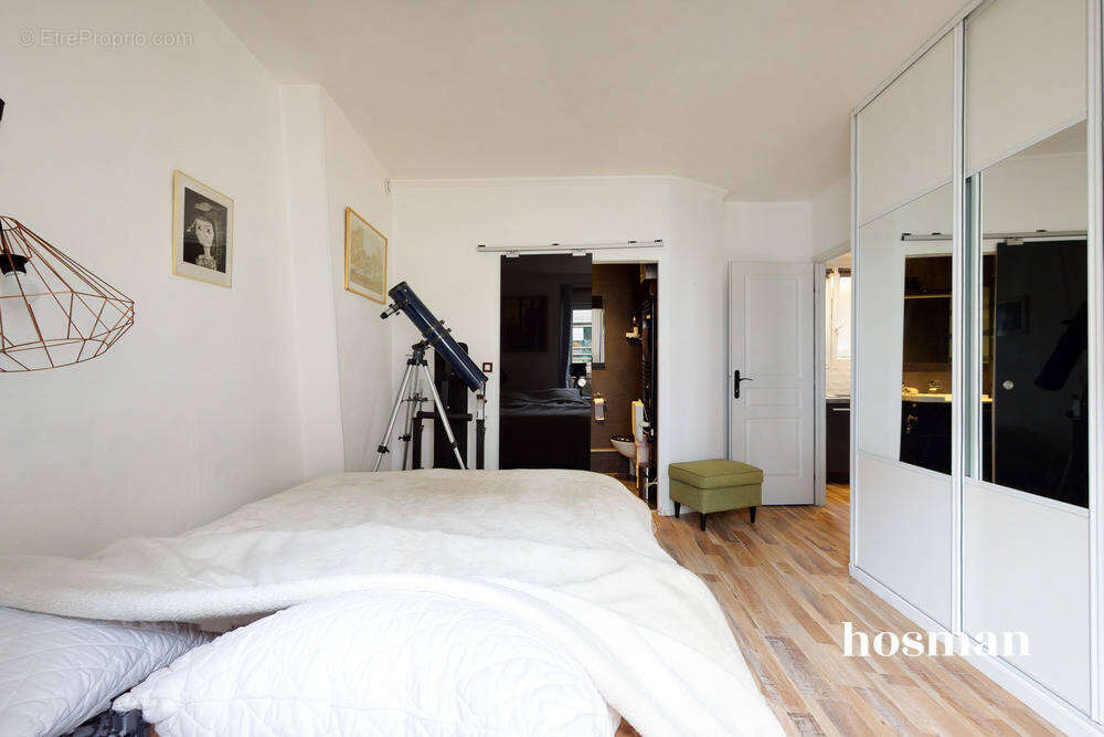 Charmant 2 pièces - 33m2 - 2ème étage, Calme, Sans perte d'Espace, Cuisine Ouverte - Rue Doudeauville - Chateau Rouge - Paris 18 - photo 10