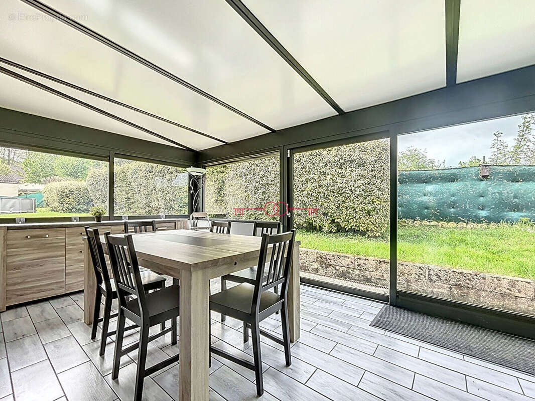 Maison à VILLE-EN-SELVE