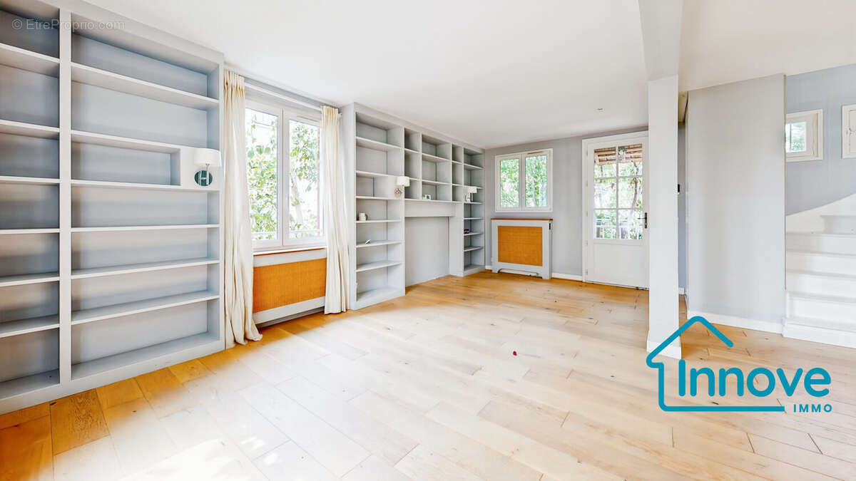 Maison 128 m² à Rocquencourt  - photo 4