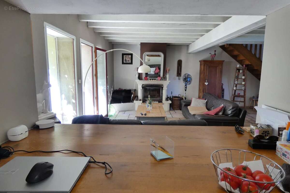 Le creusot - au calme - belle maison en pierres - photo 11