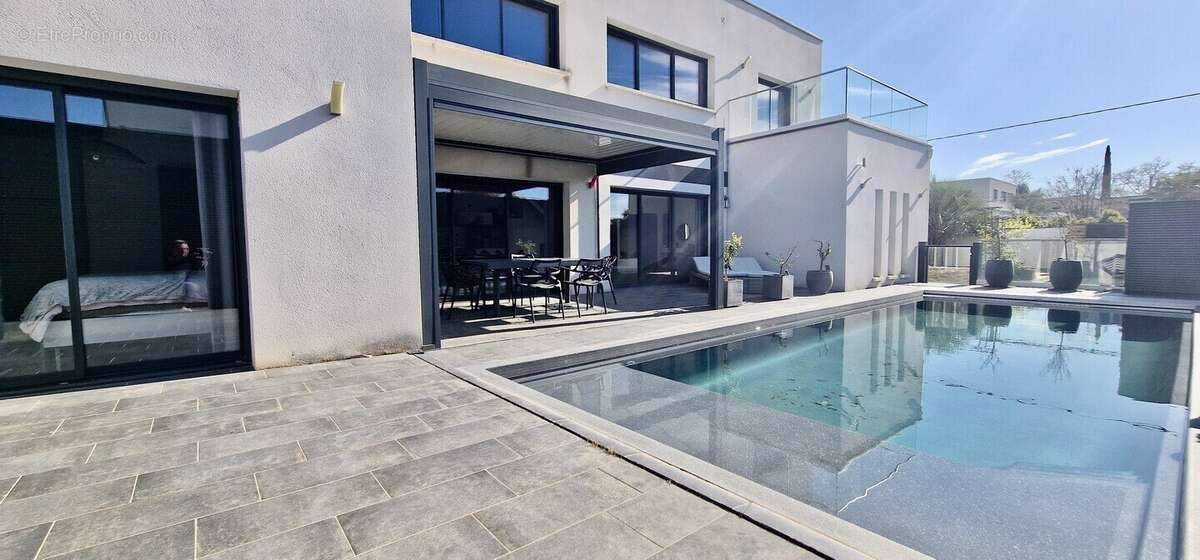 Maison à CASTELNAU-LE-LEZ