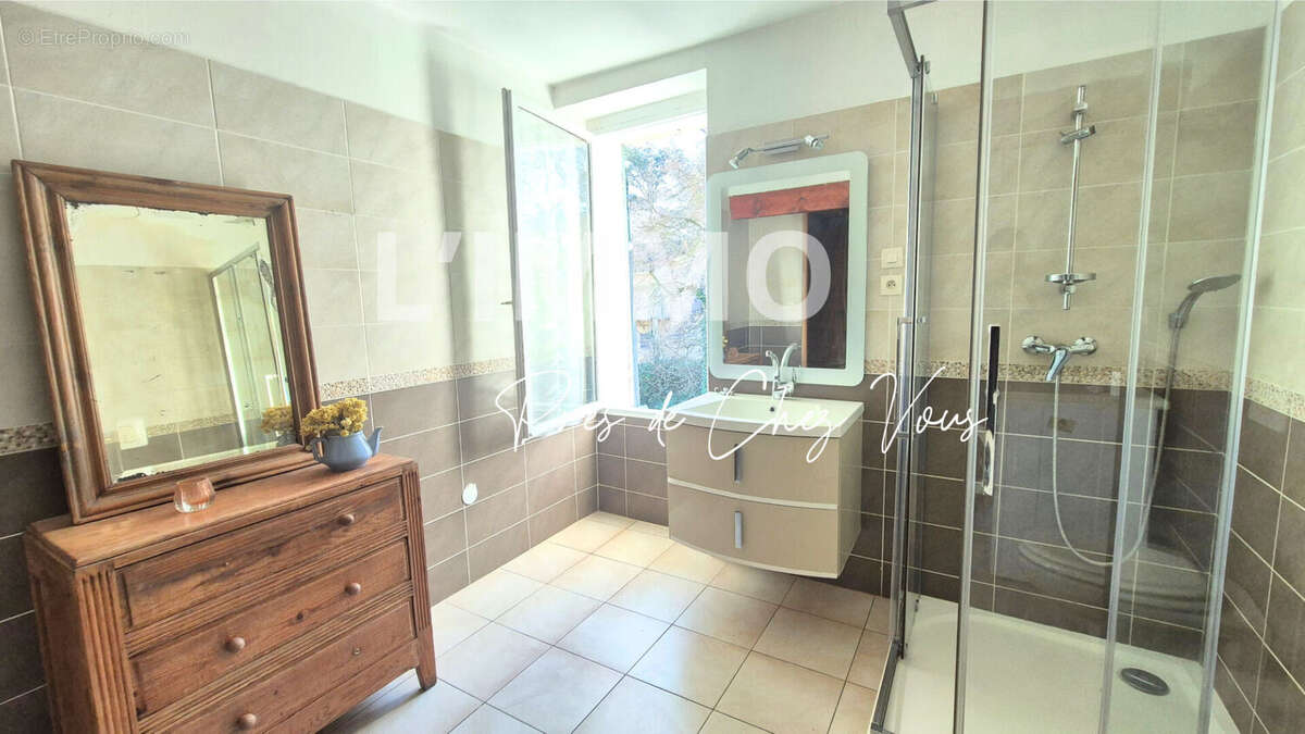 Maison à LA DESTROUSSE