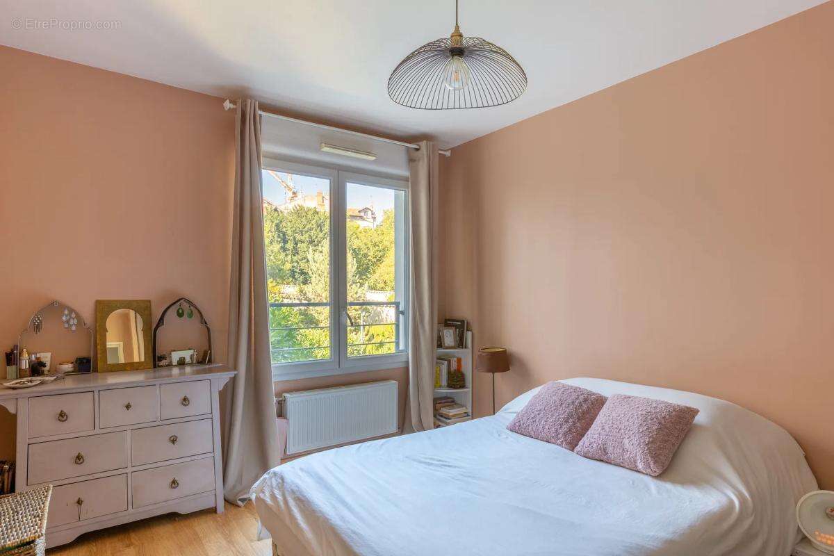 Appartement à CALUIRE-ET-CUIRE