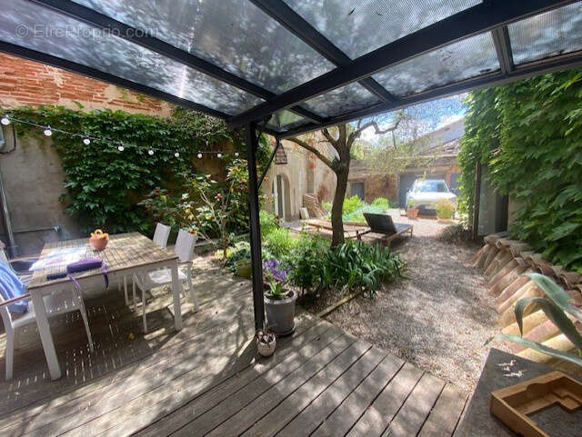 Maison à VERDUN-SUR-GARONNE