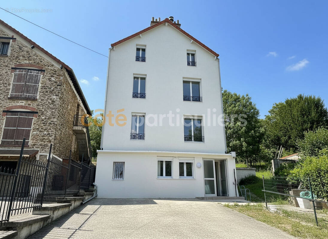 Appartement à VILLENEUVE-SAINT-GEORGES