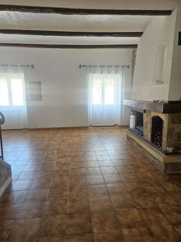 Maison à LAVAL-PRADEL