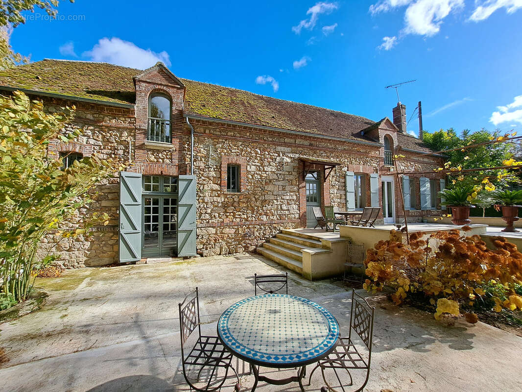 Maison à BRAY-SUR-SEINE