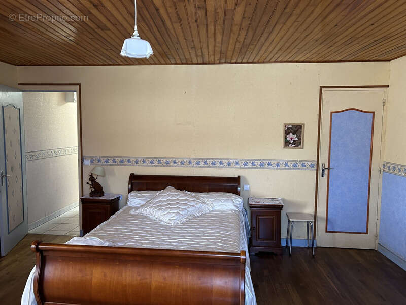 Maison à PAMPROUX