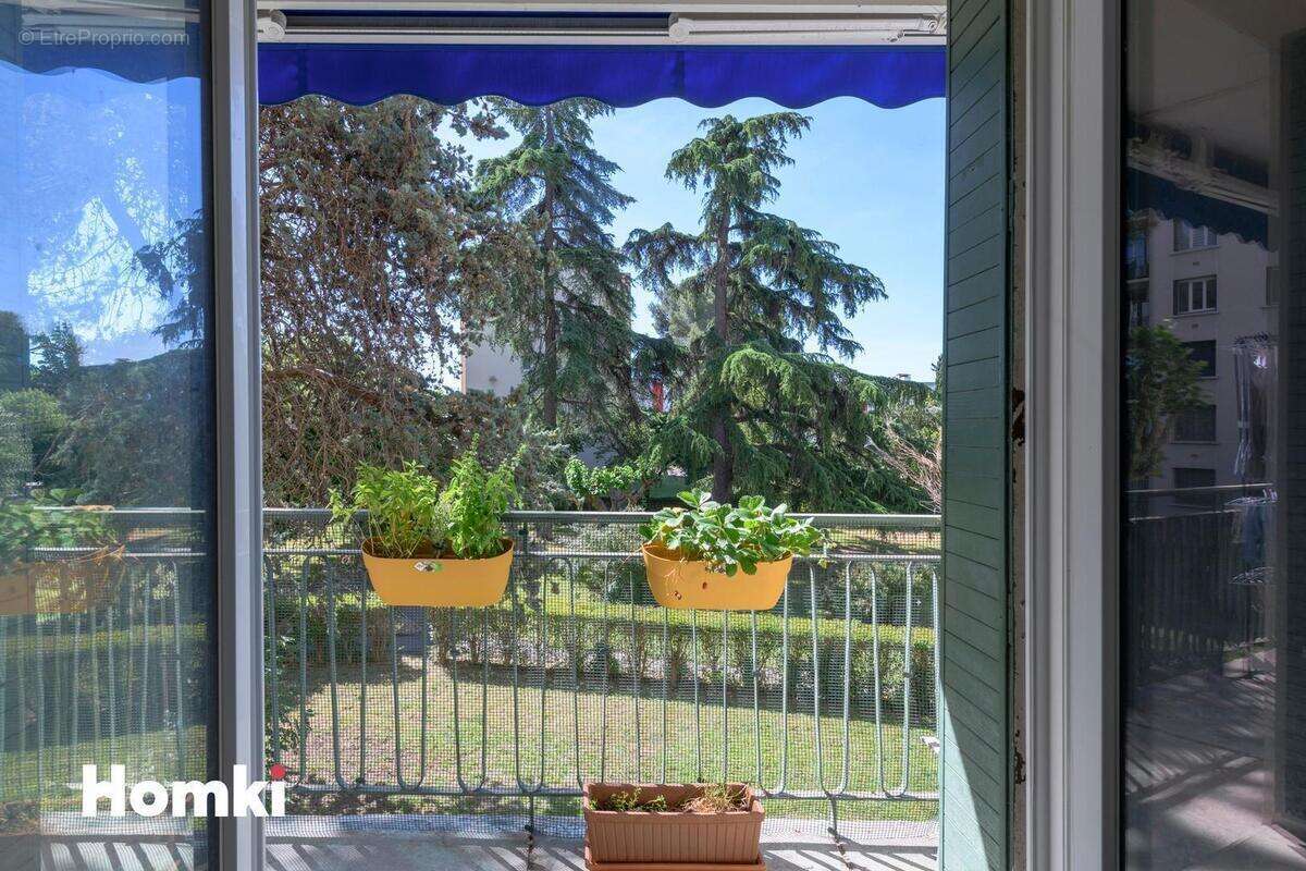 Appartement à NIMES