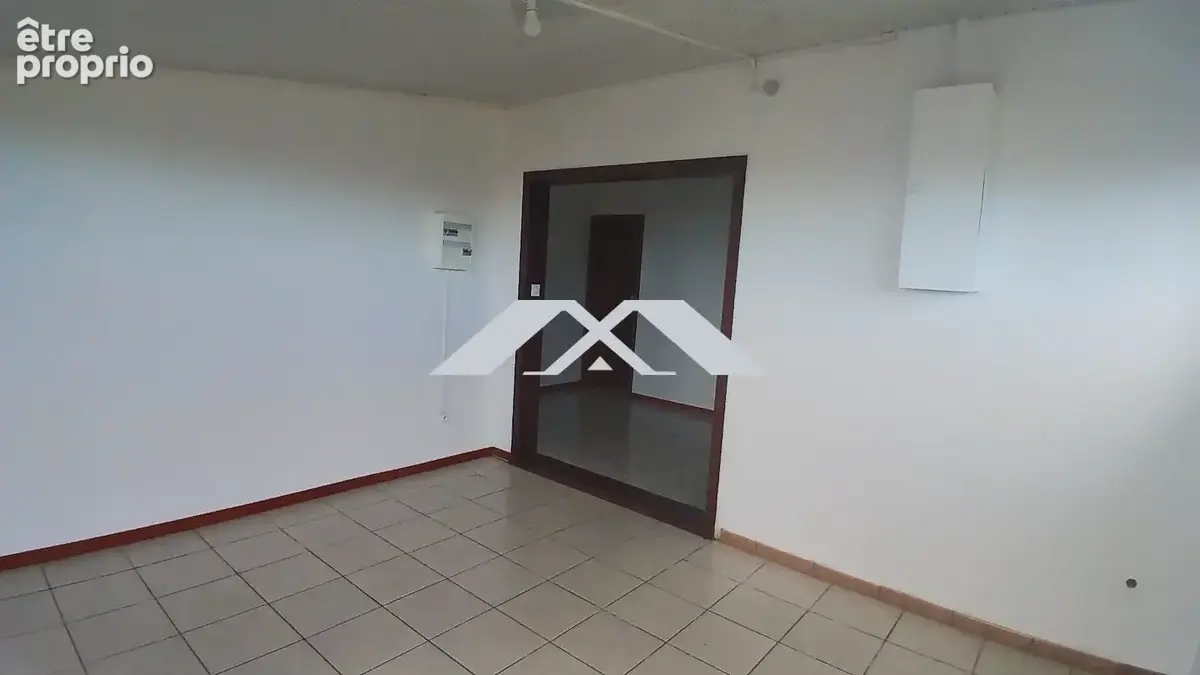 Maison 6 pièces 140 m² à vendre à Le Port (97424) - photo 4