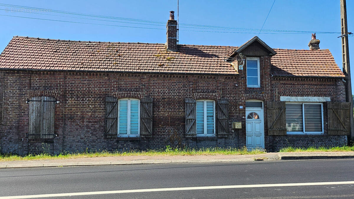 Maison à LACHAPELLE-AUX-POTS