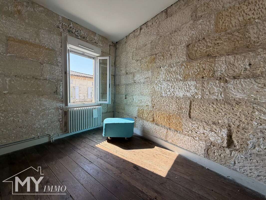 Maison à CASTILLON-LA-BATAILLE