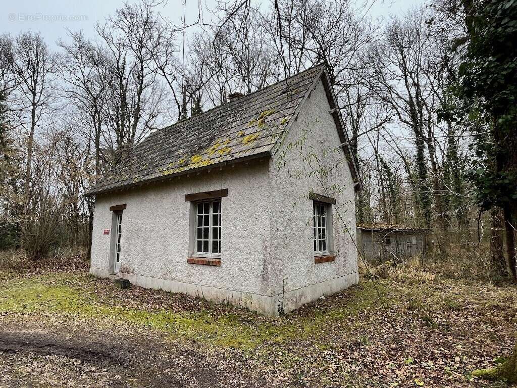 Maison à LAMOTTE-BEUVRON