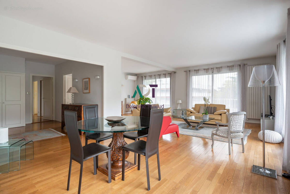 Appartement à MEYLAN
