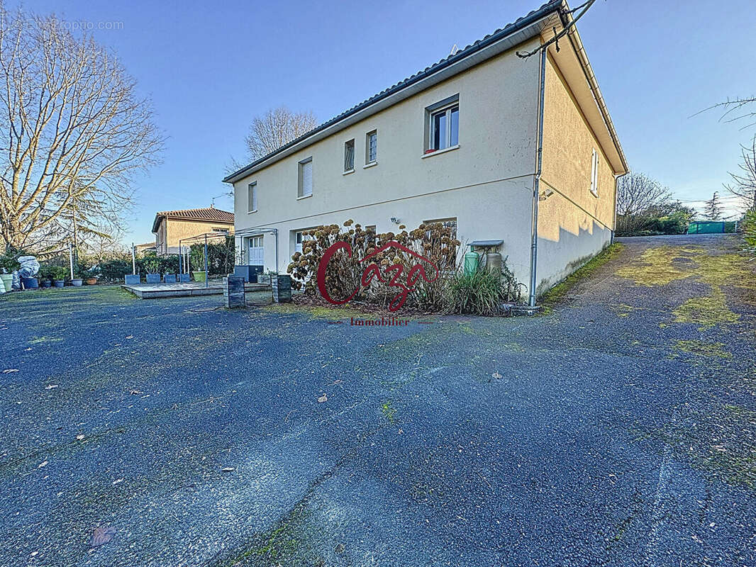Maison à FARGUES-SAINT-HILAIRE