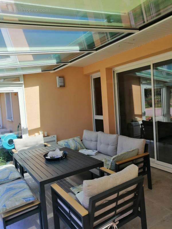 Maison à JONQUIERES-SAINT-VINCENT