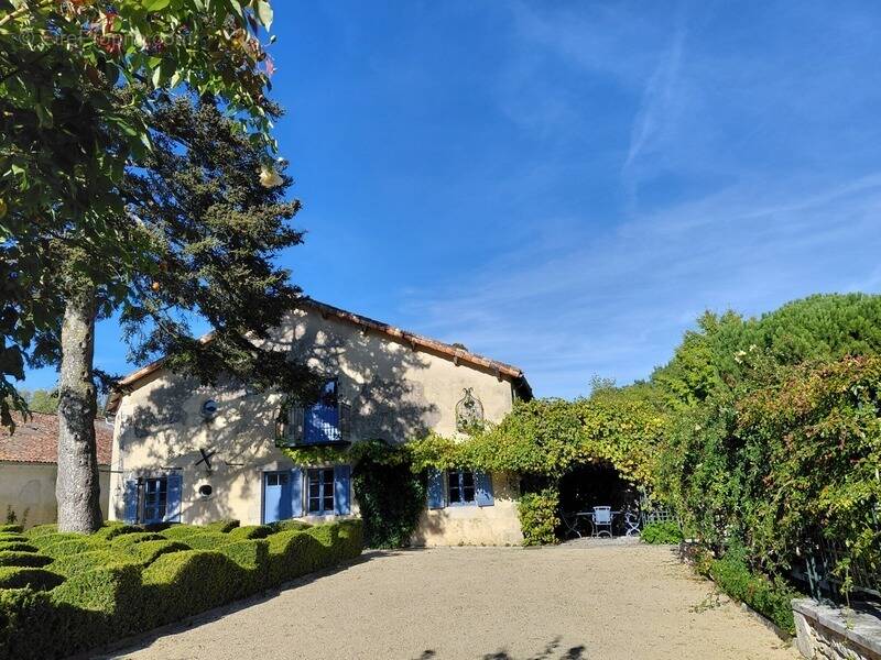 Maison à BRION