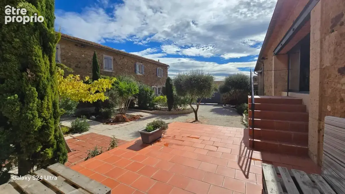 L’Exception Narbonnaise : Un Domaine Viticole d’Autre Temps, Sublimé par le Luxe Moderne" - photo 18