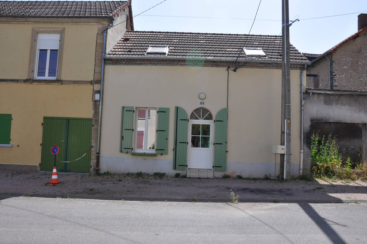 Maison à LAPALISSE