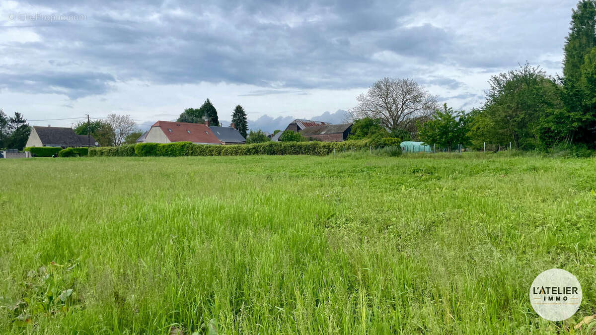 Terrain à ERLON