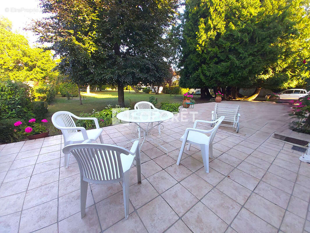 Maison 264 m² à Luzancy  - photo 3