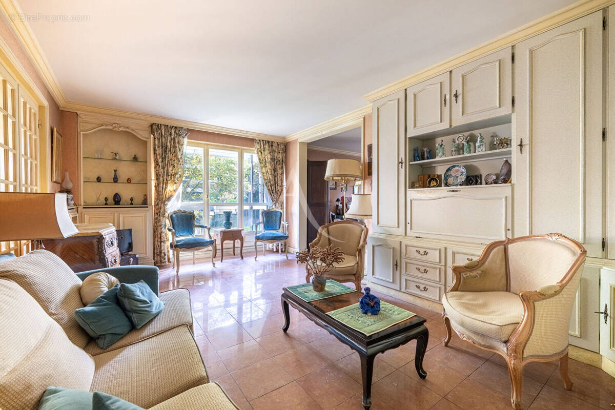 Appartement à SAINT-GRATIEN