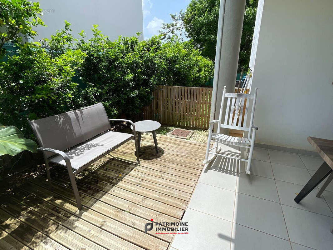 Appartement à PETIT-BOURG