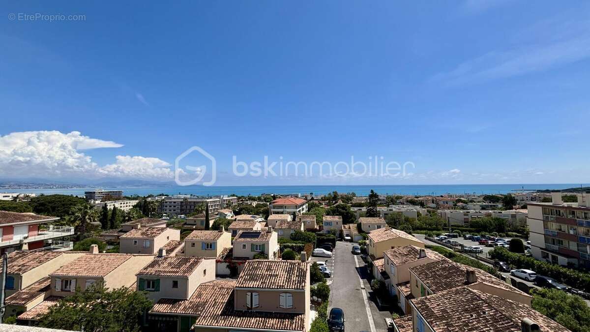 Appartement 3 pièces en toit-terrasse avec vue mer imprenable - photo 9