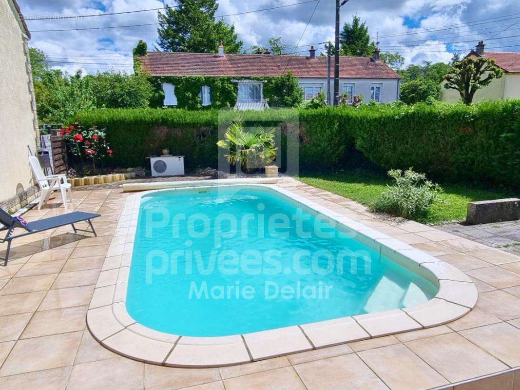 Maison à LA CHARITE-SUR-LOIRE