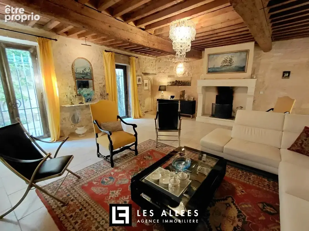 450 m² à Tarascon  - photo 6