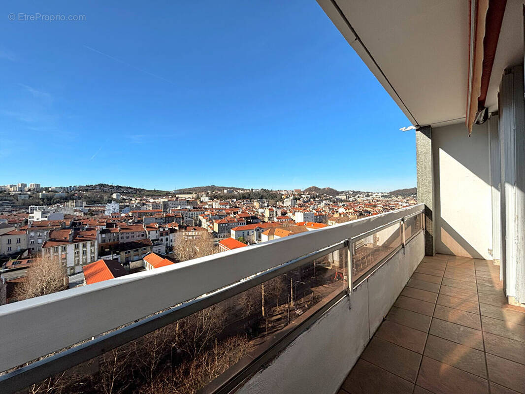 Appartement à SAINT-ETIENNE