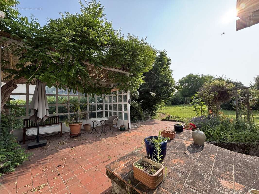 Maison à SAINT-GERMAIN-DES-FOSSES