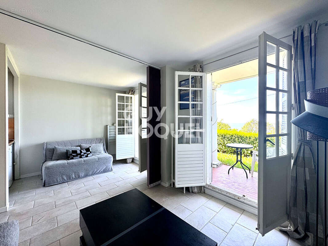 Appartement à TROUVILLE-SUR-MER