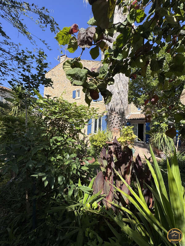 Maison à GINESTAS