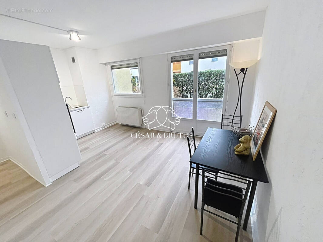 Appartement à LYON-4E