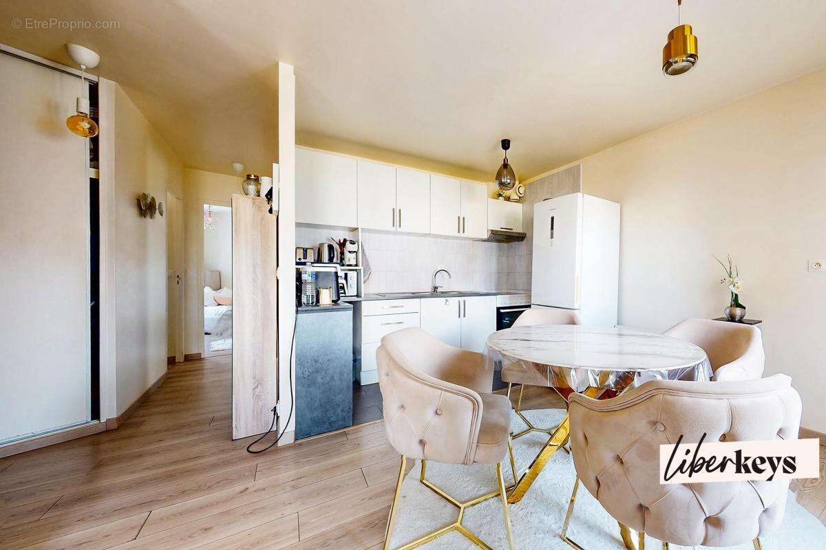 Appartement lumineux - 3 pièces - 61,54 m² - Quartier prisé Les Merisiers - Villepinte - photo 3