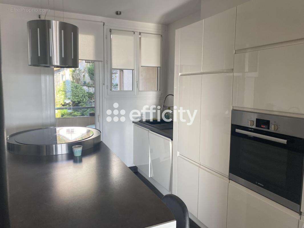 Appartement à CALUIRE-ET-CUIRE