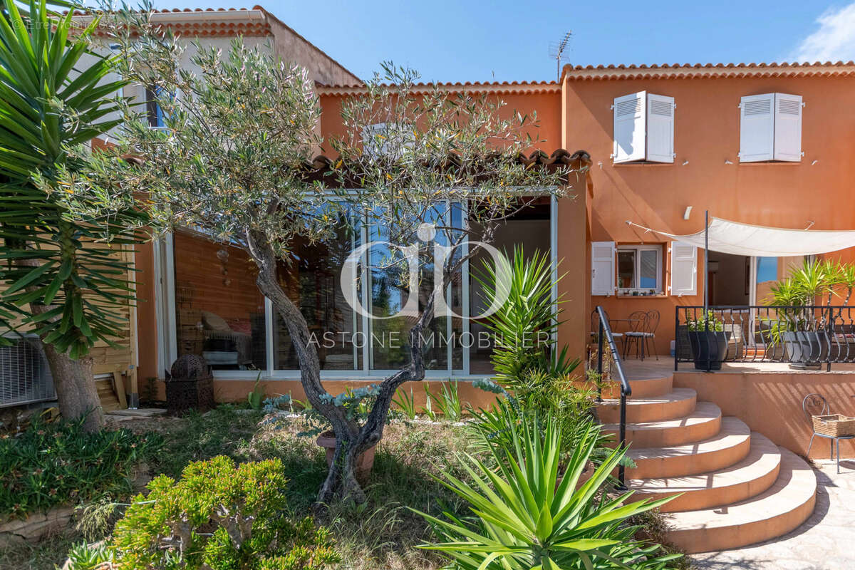Maison à CASSIS