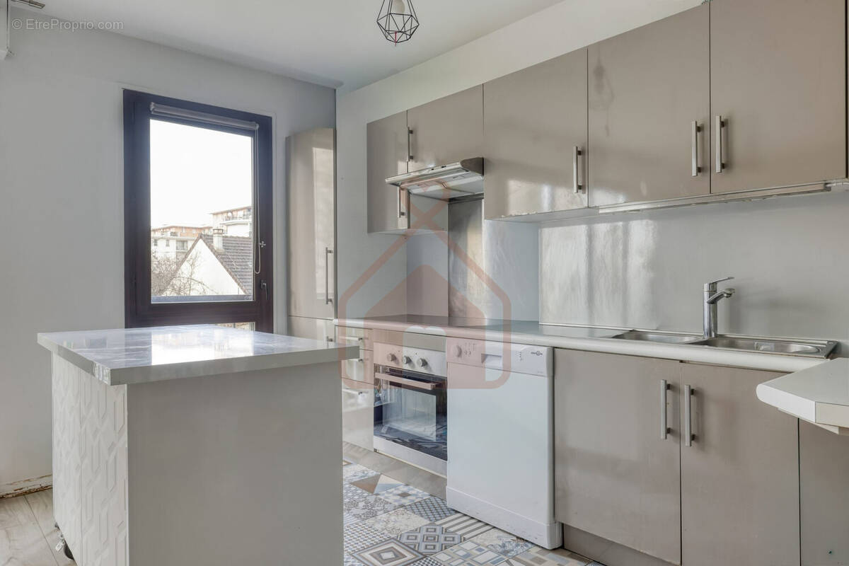 CUISINE  - Appartement à VILLEJUIF