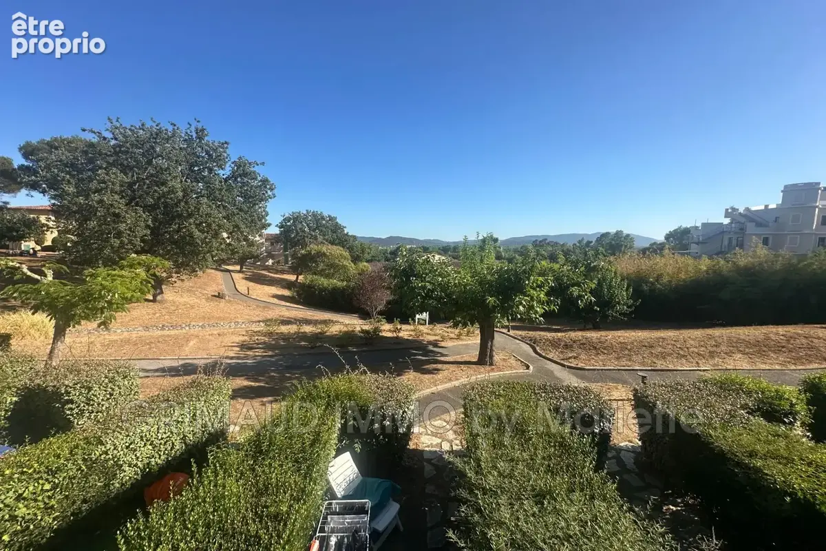 Appartement 26 m² à Grimaud  - photo 2