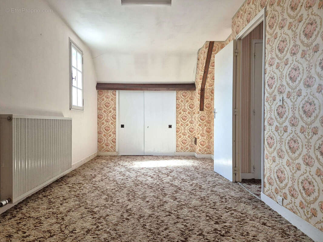 EXCLUSIVITE SENLIS - Maison familiale avec garage et jardin - photo 13