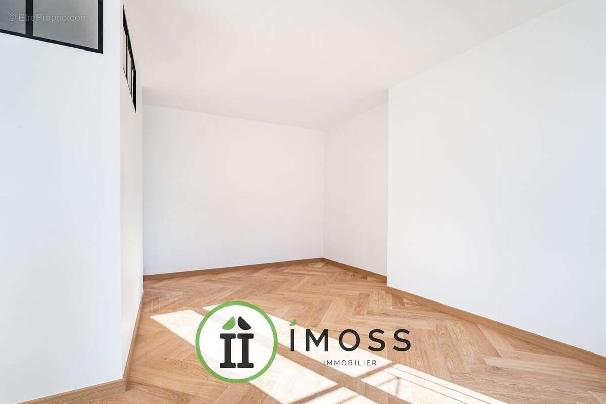 Appartement à PARIS-10E