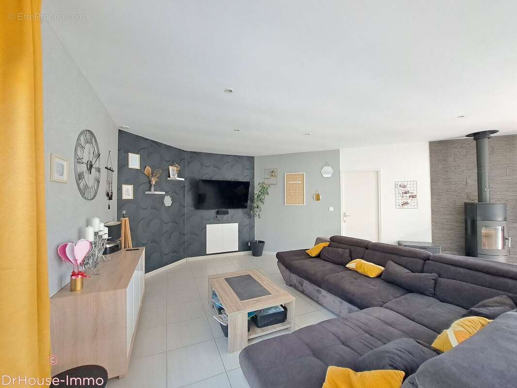 Maison 158 m² à Miniac-Morvan  - photo 53