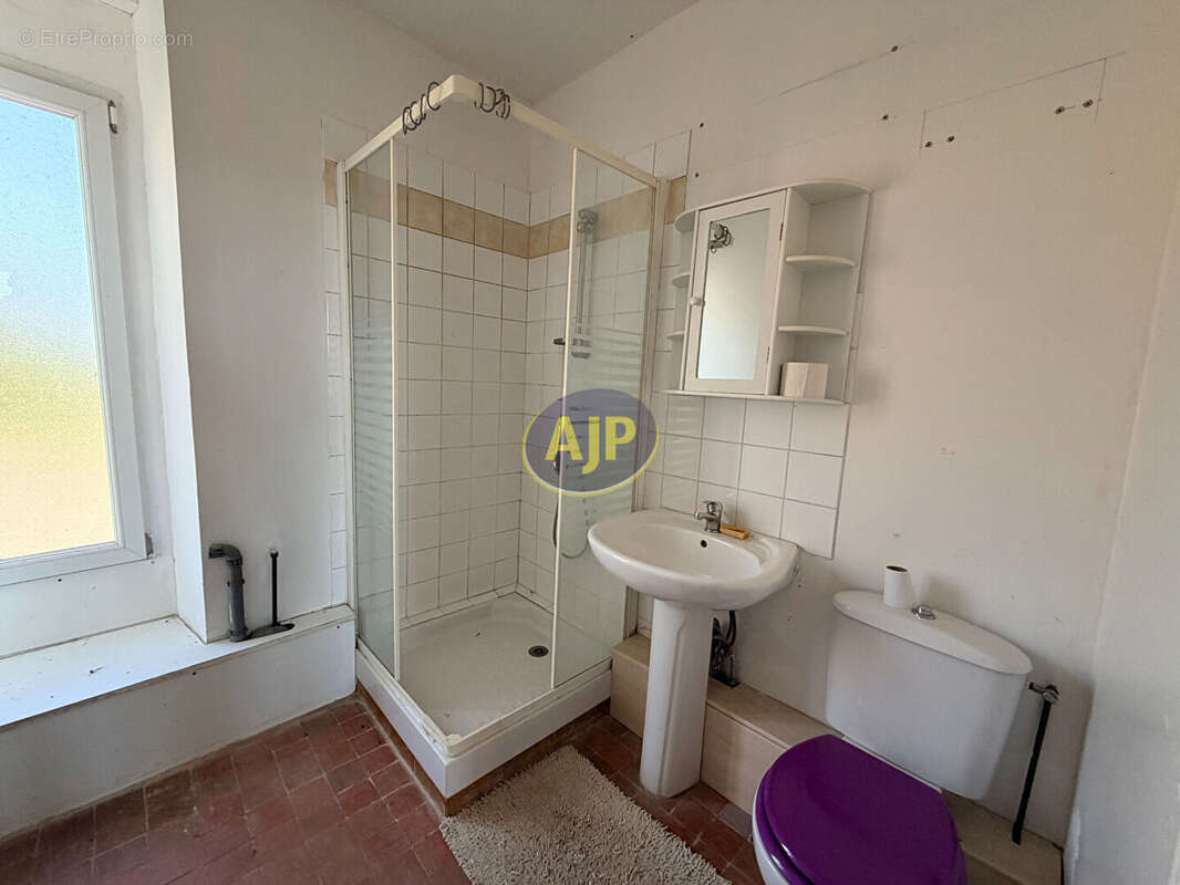 Deux maison d'habitation 7 pièces - Bourg de Sainte Anne sur Vilaine - photo 9