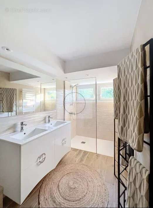 Maison 400 m² à Samoreau  - photo 47